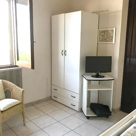 度假居 2 Bedrooms House At Villaggio Del Golfo 100 M Away From The Beach