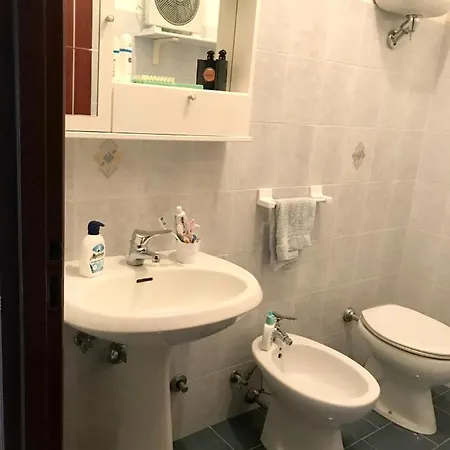 2 Bedrooms House At Villaggio Del Golfo 100 M Away From The Beach Ferienhaus *